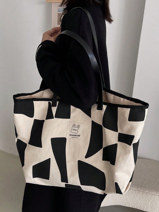 Ecru torebka shopper wzór geometryczny