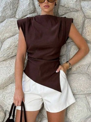 Brązowa asymetryczna bluzka (XS)