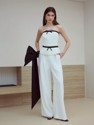 Śmietankowy top kontrastowe wstawki (S)