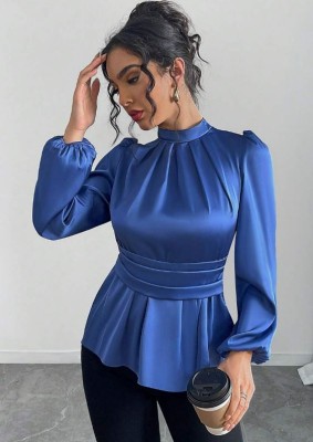 Niebieska bluzka satynowa (M)