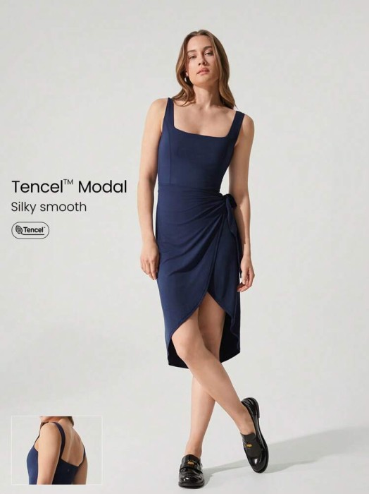 Granatowa asymetryczna sukienka (L)