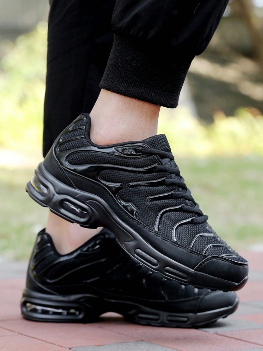 Czarne sznurowane buty sportowe (40)