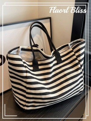 Materiałowa torebka shopper paski
