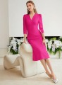Różowa sukienka midi v neck (M)