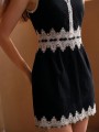 Czarna mini sukienka hafty (M)