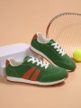 Zielone sportowe buty (37)