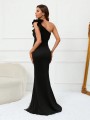 Czarna zdobiona sukienka maxi (XL)