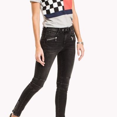Czarne jeansy typu biker (25)