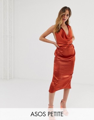 Satynowa sukienka bez rękawów (44)